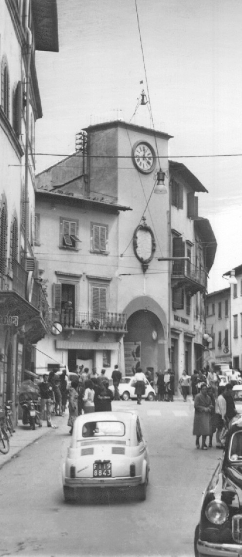 Piazza Pierozzi La Carbonaia